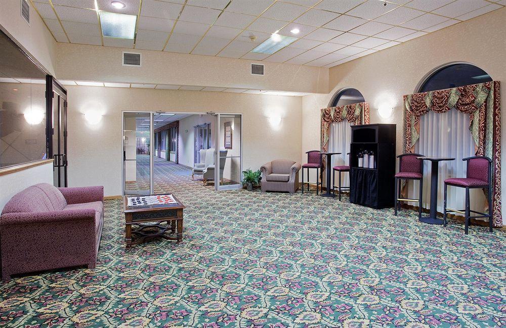 Country Inn & Suites By Radisson, Sidney, Ne Interiør billede