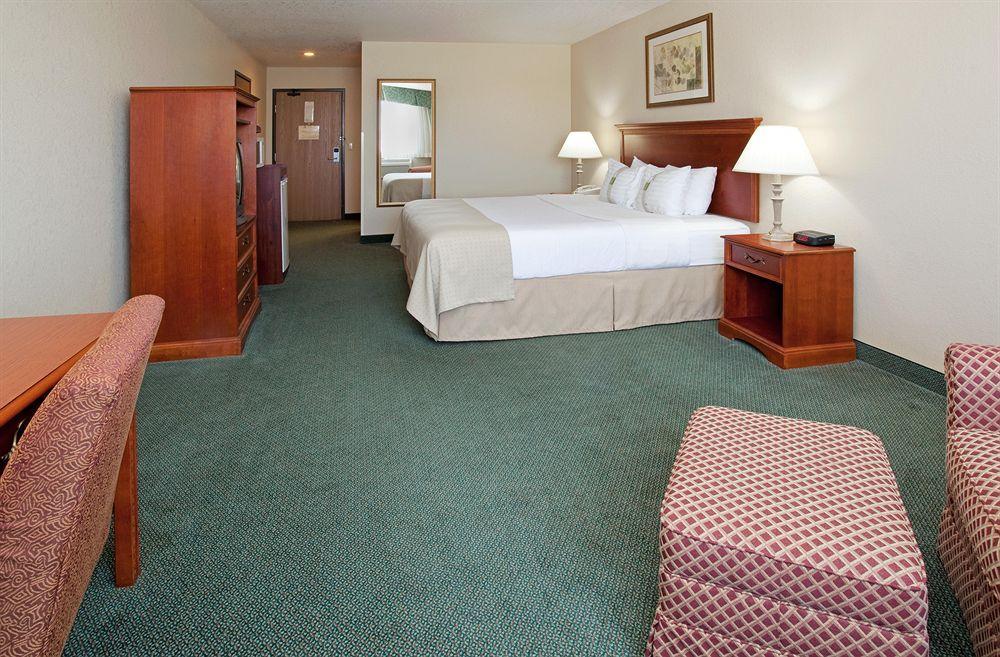 Country Inn & Suites By Radisson, Sidney, Ne Værelse billede